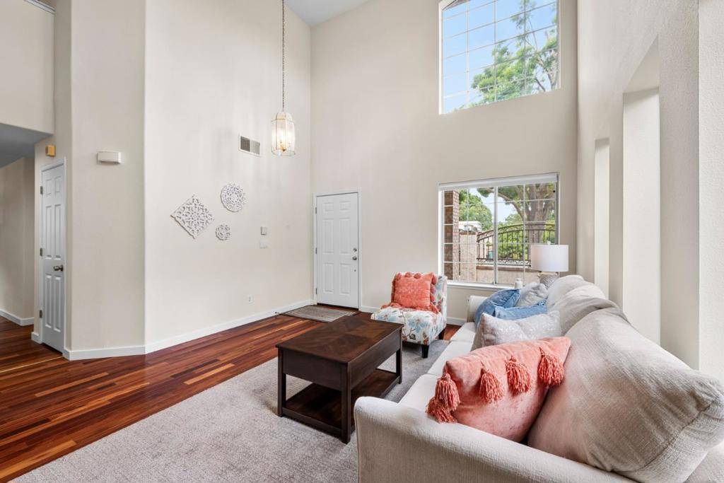 Morgan Hill, CA 95037,360 Via Largo