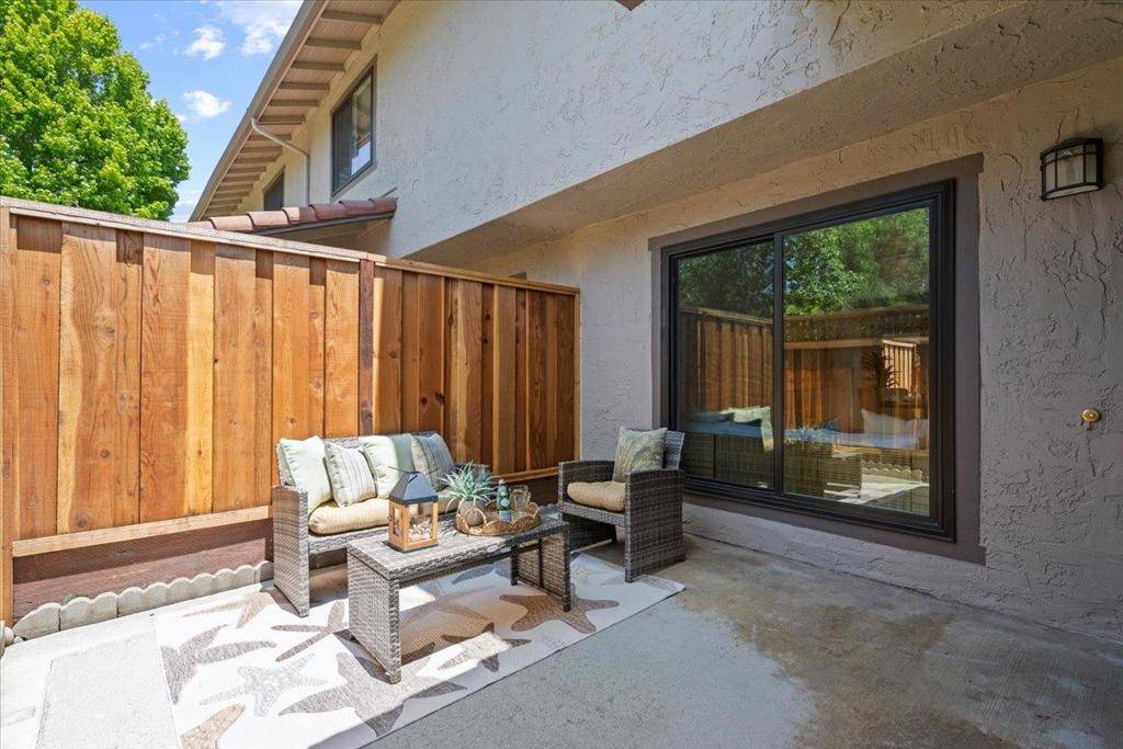 Santa Cruz, CA 95060,155 Peach TER