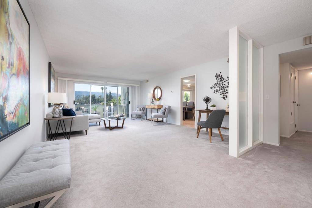 Redwood City, CA 94061,1458 HUDSON ST #305