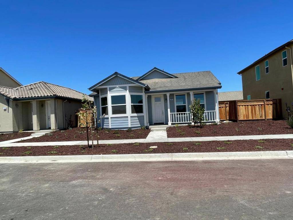 King City, CA 93930,66 Boston LN
