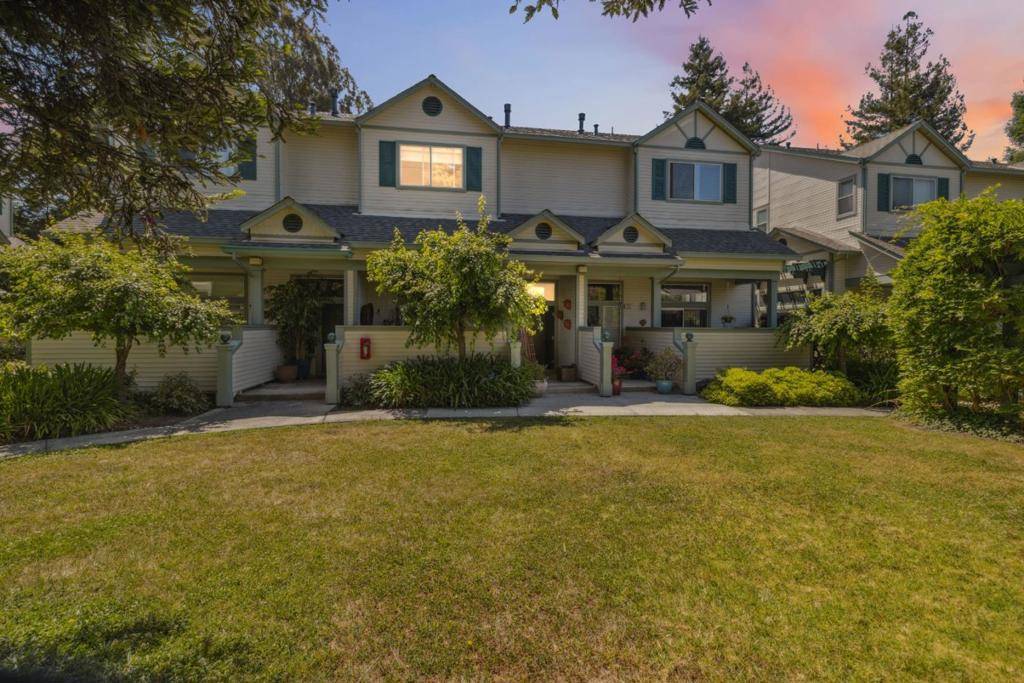Santa Cruz, CA 95060,113 Claremont TER
