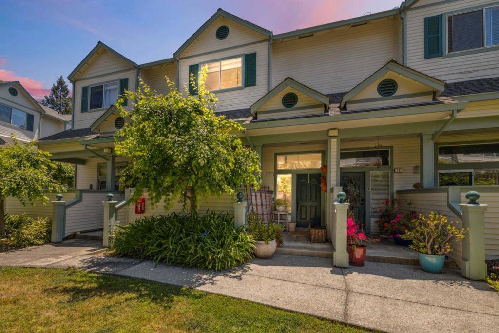 Santa Cruz, CA 95060,113 Claremont TER