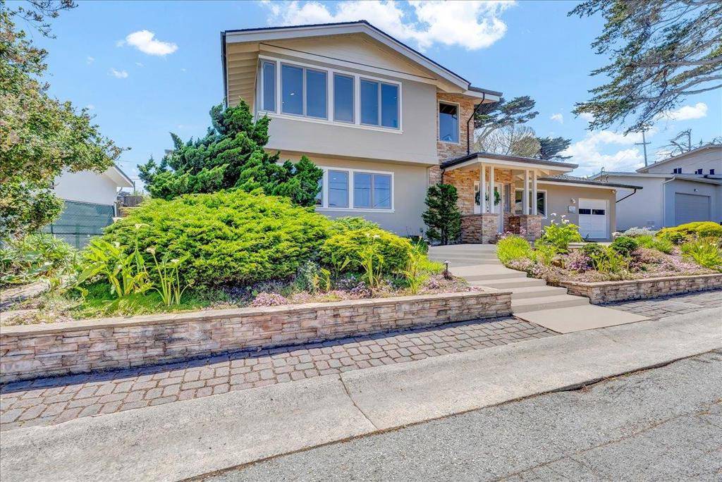 Pacific Grove, CA 93950,1037 Shell AVE