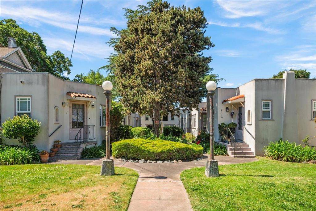 Alameda, CA 94501,2116 San Jose AVE