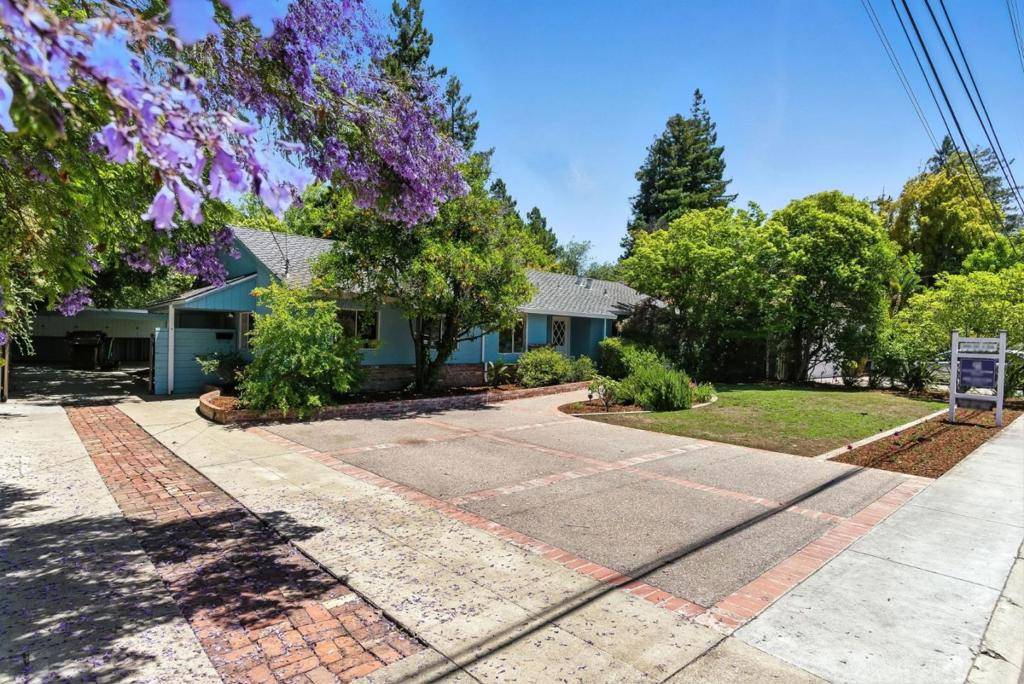 Palo Alto, CA 94306,4385 Miller AVE