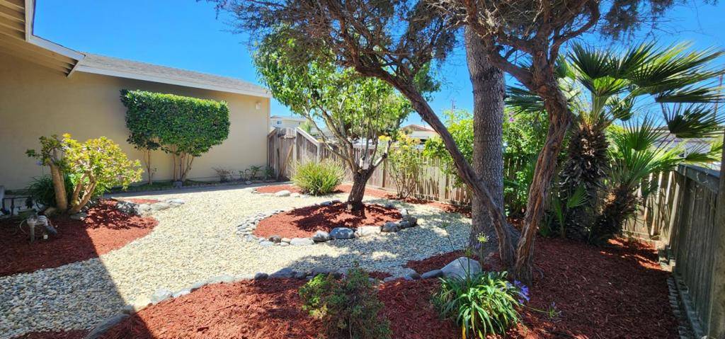 Salinas, CA 93906,1458 Adams ST