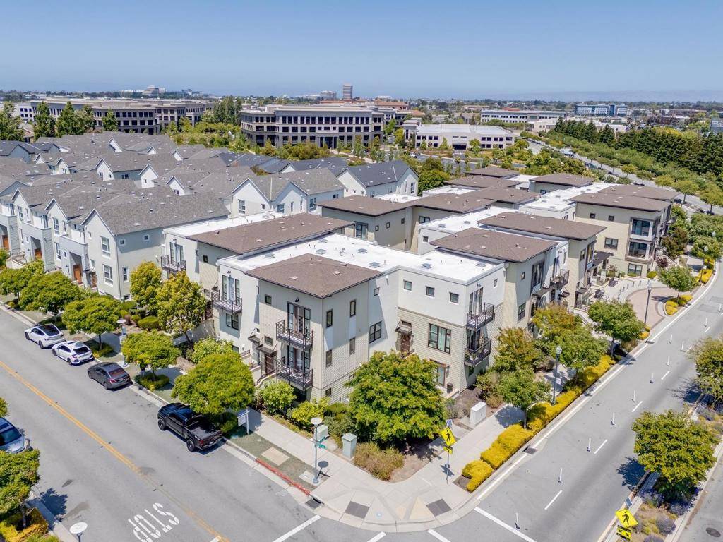 San Mateo, CA 94403,3057 Baze RD