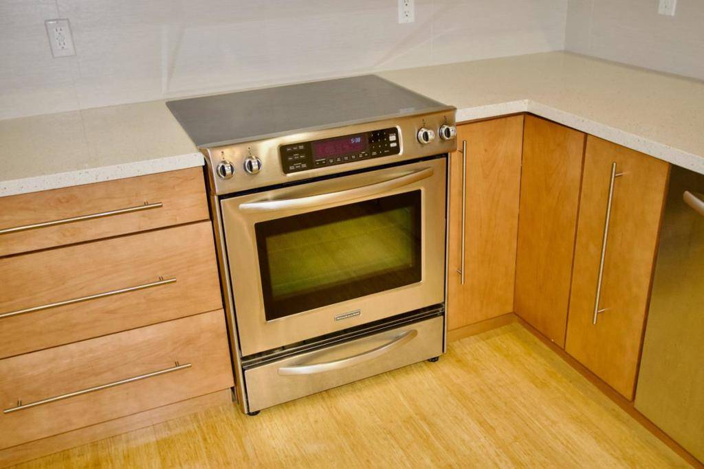 San Bruno, CA 94066,7203 Shelter Creek LN