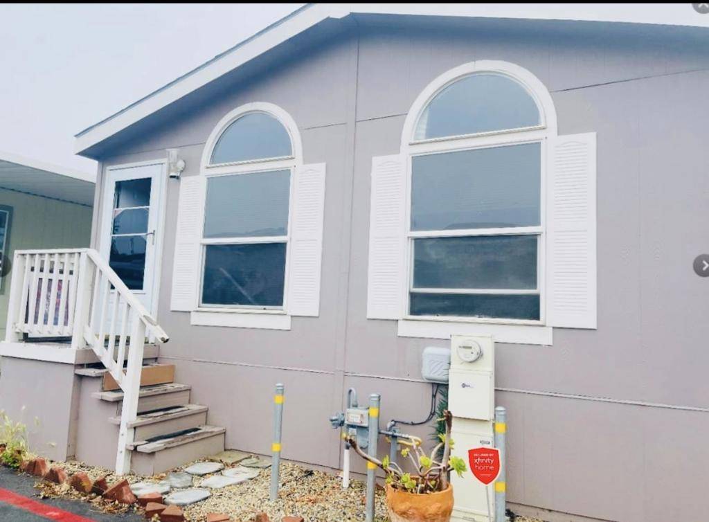 Salinas, CA 93906,20 Russell RD