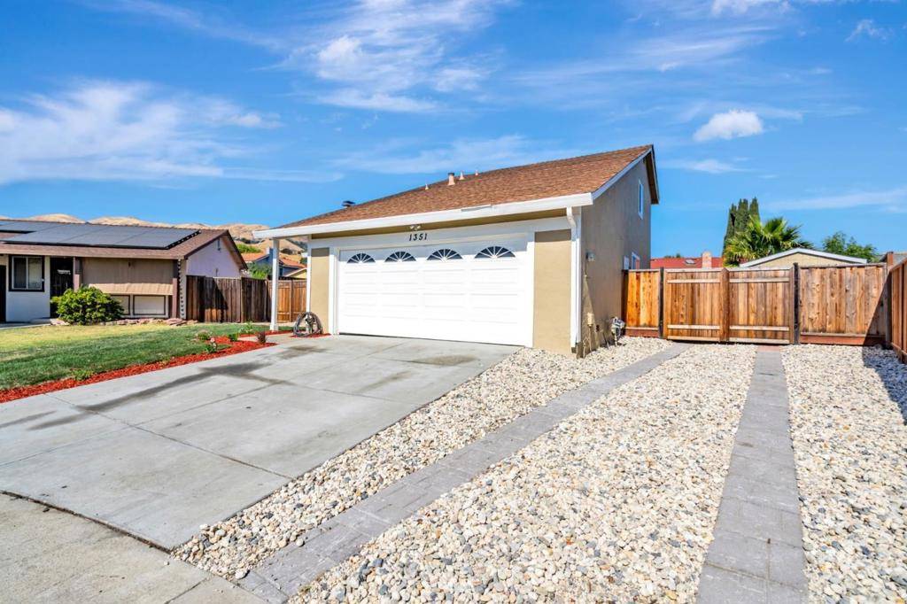 Milpitas, CA 95035,1351 Admire CT