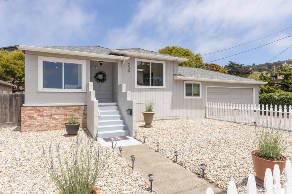 Pacifica, CA 94044,239 Monterey RD