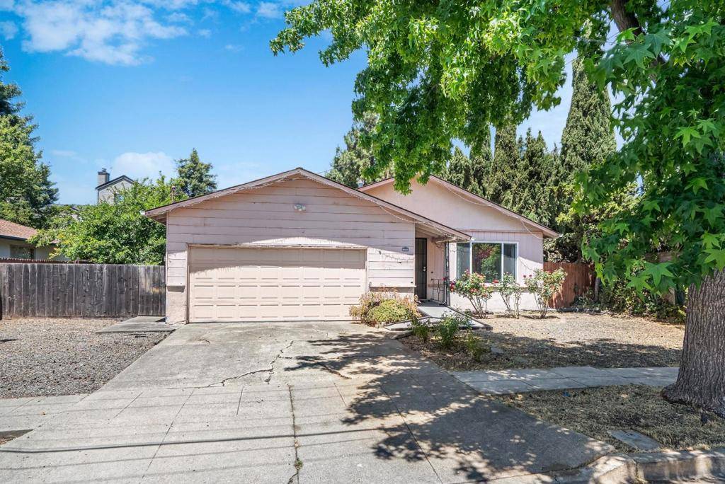 Hayward, CA 94544,338 Copperfield AVE