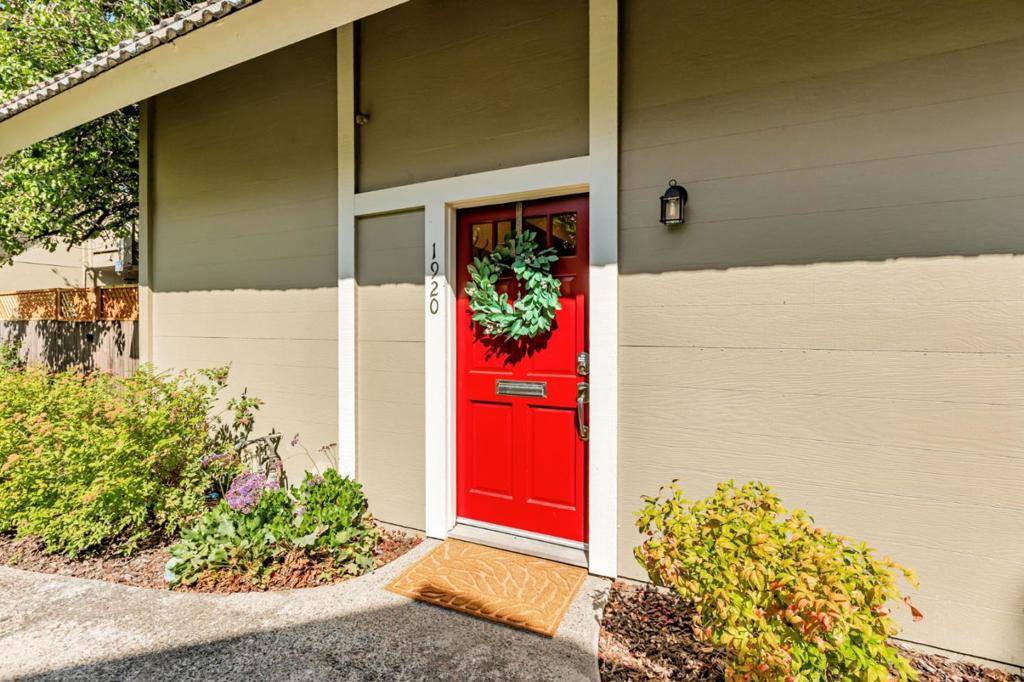 Mountain View, CA 94043,1920 Silverwood AVE