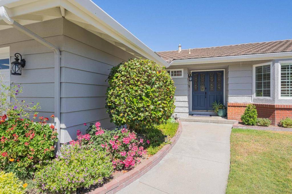 Salinas, CA 93908,22800 Bravo PL