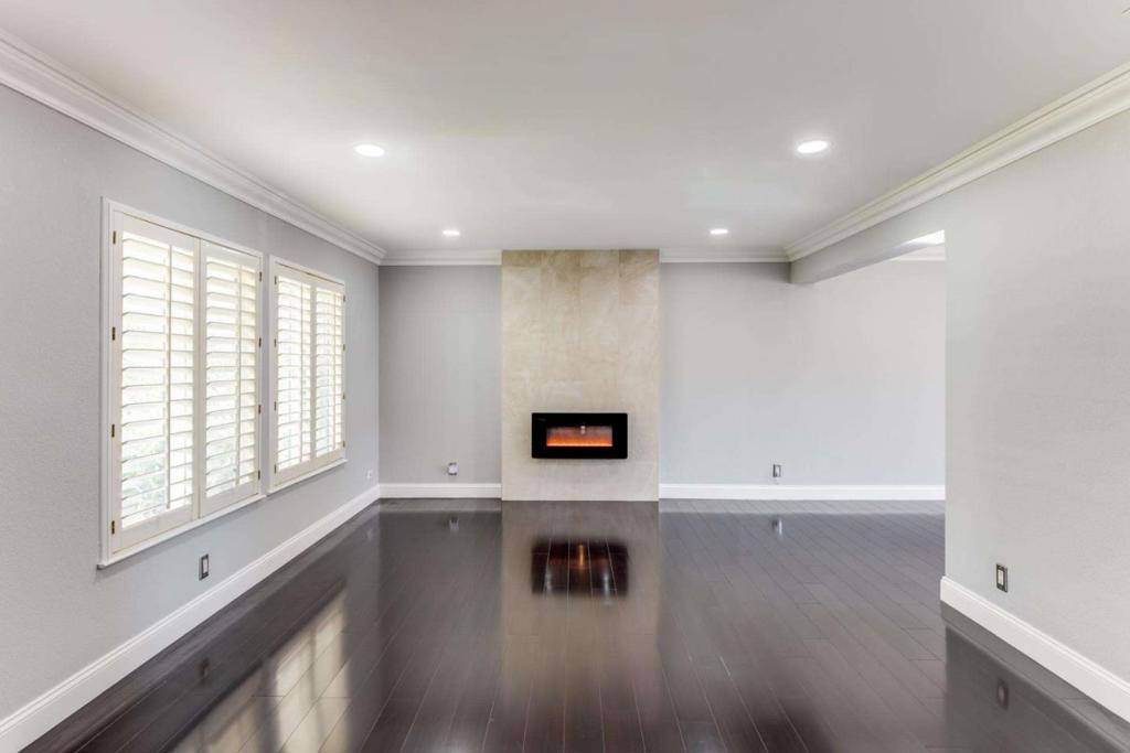San Jose, CA 95132,3452 Charing Cross LN