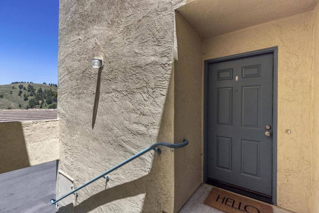 Pacifica, CA 94044,991 Fassler AVE