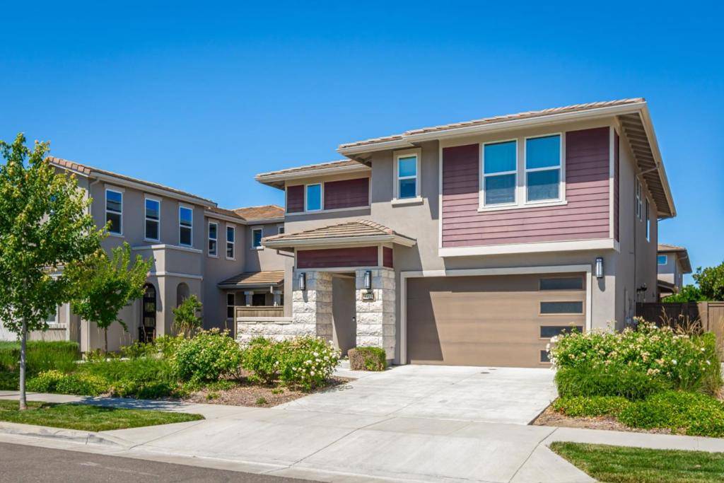 Sacramento, CA 95834,4455 English Elm ST