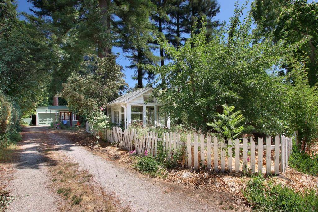 Felton, CA 95018,324 Laurel DR