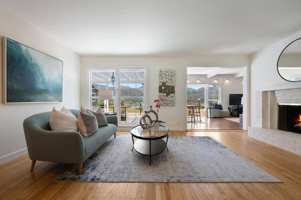 Pacifica, CA 94044,768 Alta Vista DR