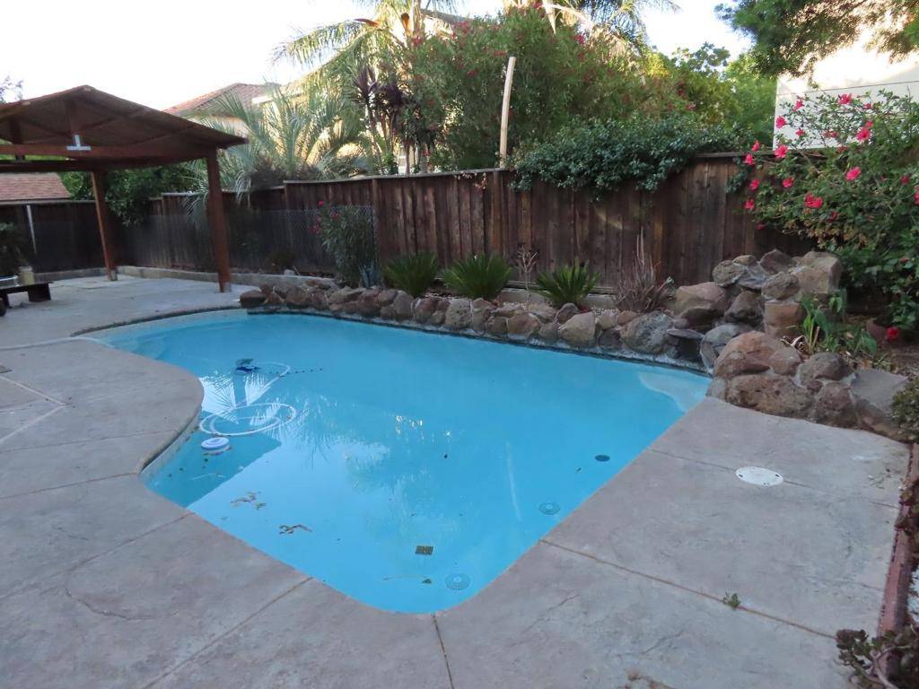 Tracy, CA 95391,176 N Sierra Madre ST