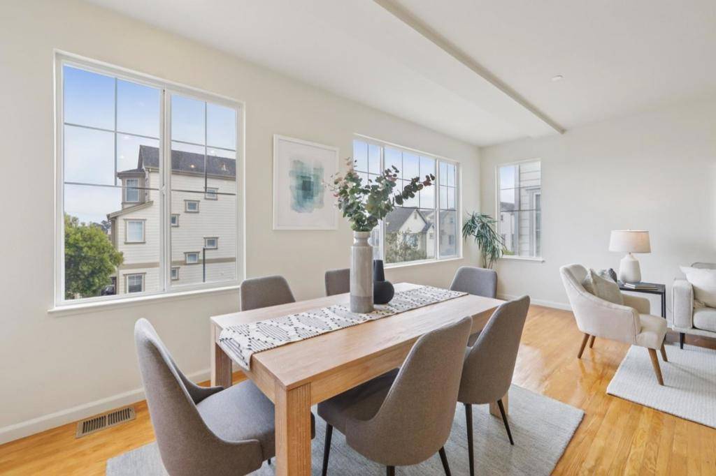 South San Francisco, CA 94080,158 Oak AVE