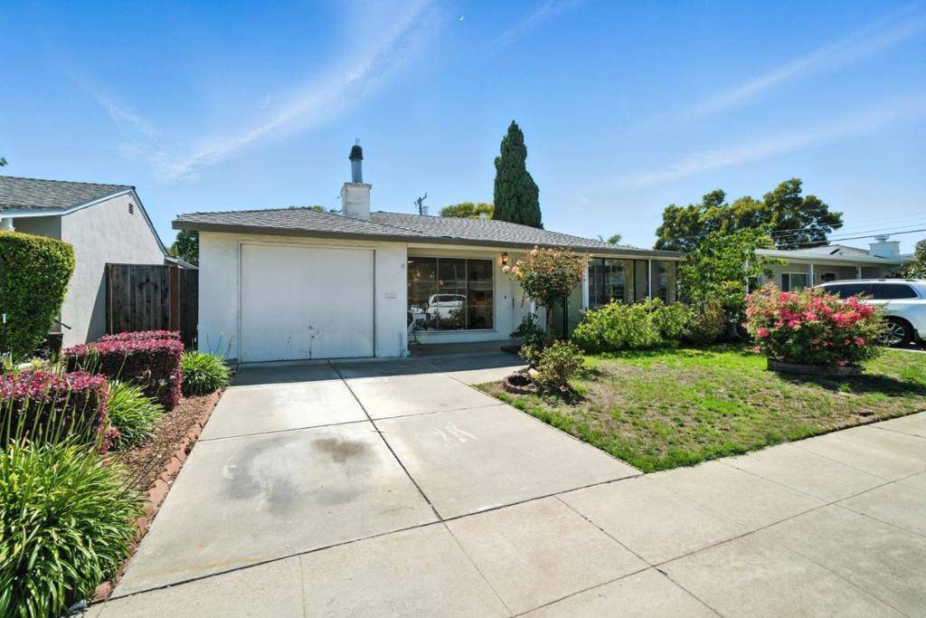 San Mateo, CA 94403,3920 Oneill DR