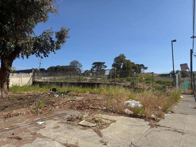 San Francisco, CA 94124,2626 Griffith ST