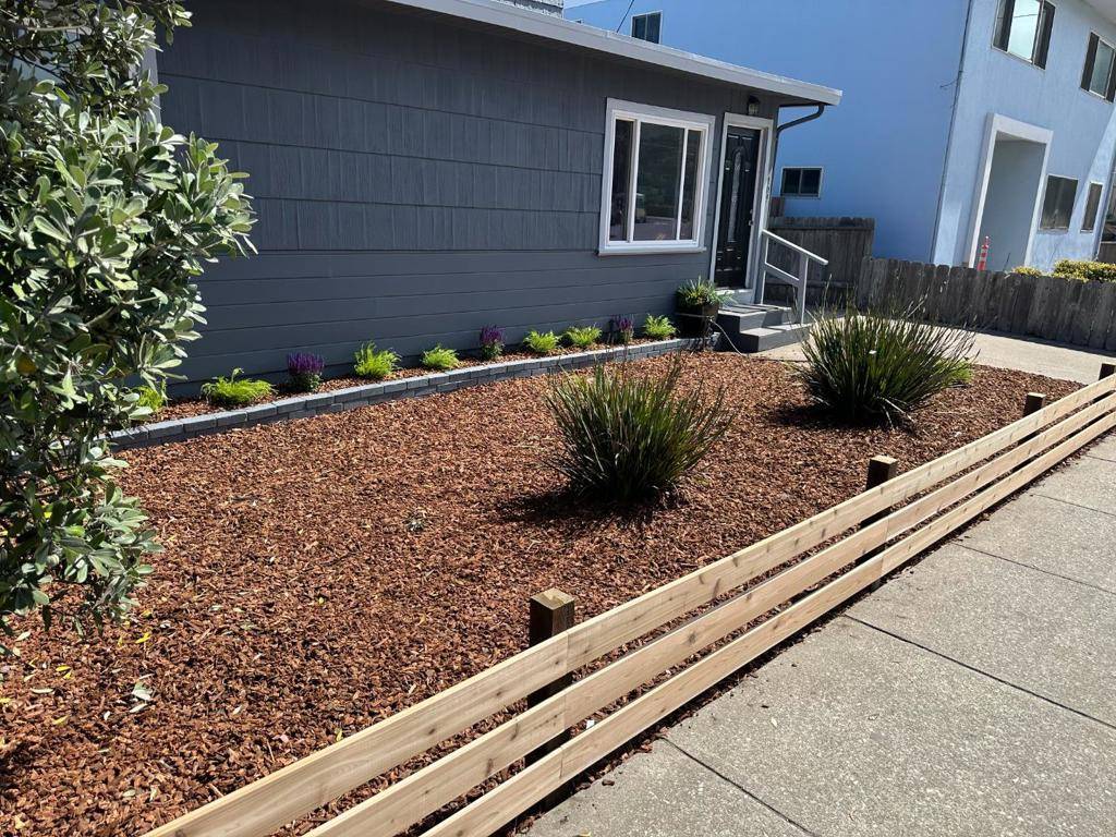 Pacifica, CA 94044,109 Clarendon RD