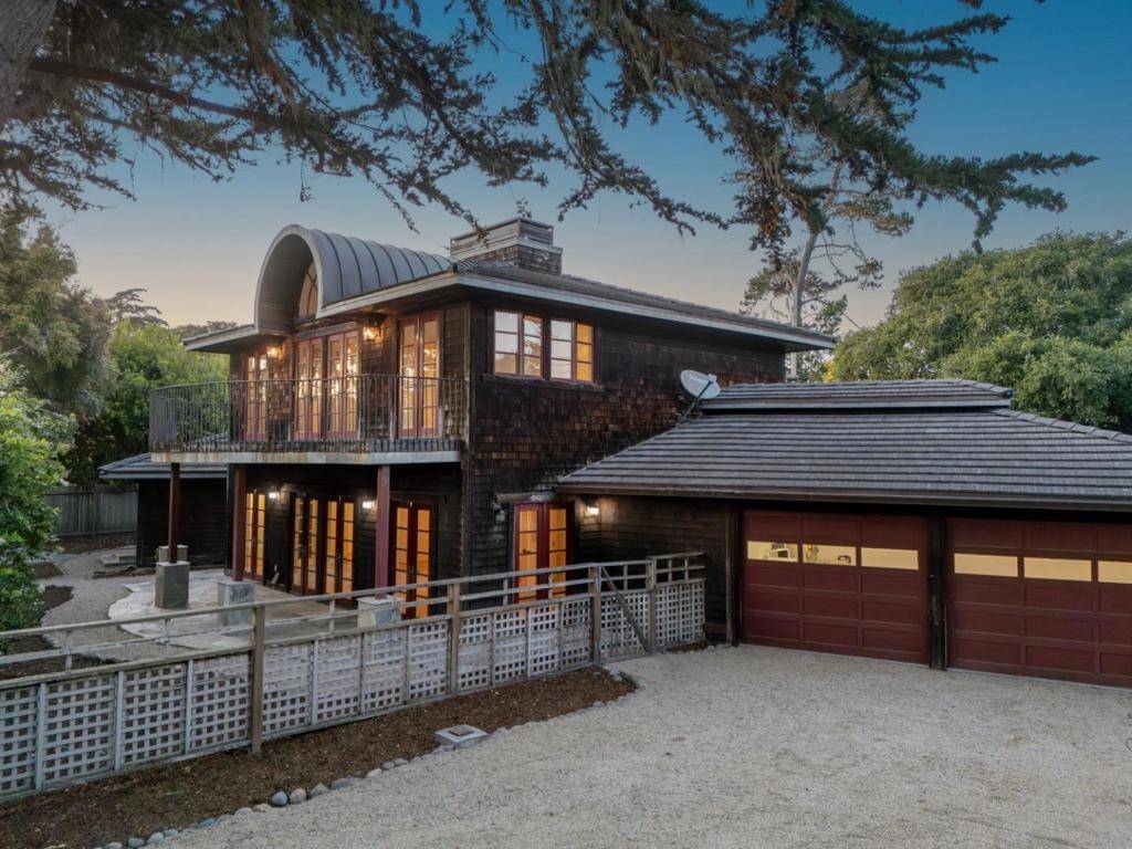 Pebble Beach, CA 93953,1030 Vaquero RD