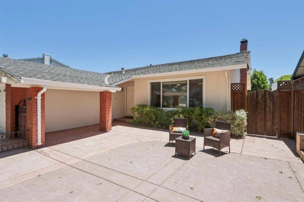 San Jose, CA 95136,390 Bluefield DR