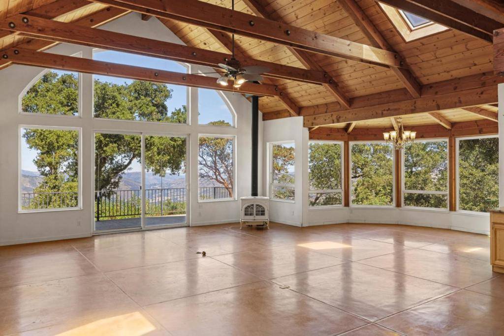 Carmel Valley, CA 93924,39537 Laurel Springs
