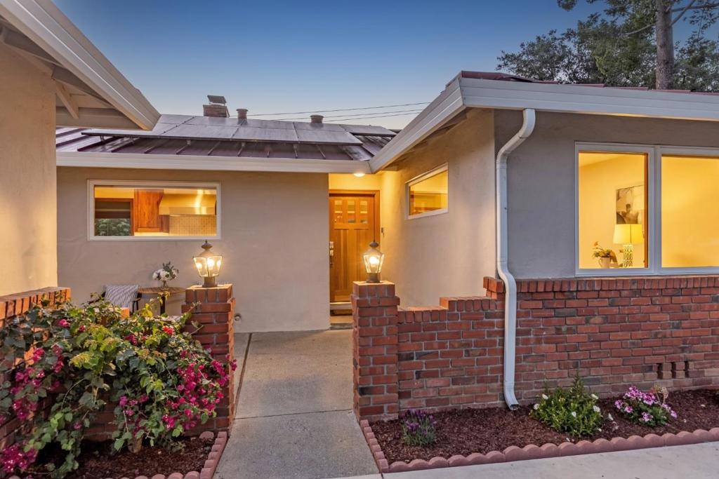 Saratoga, CA 95070,12457 BROOKGLEN DR