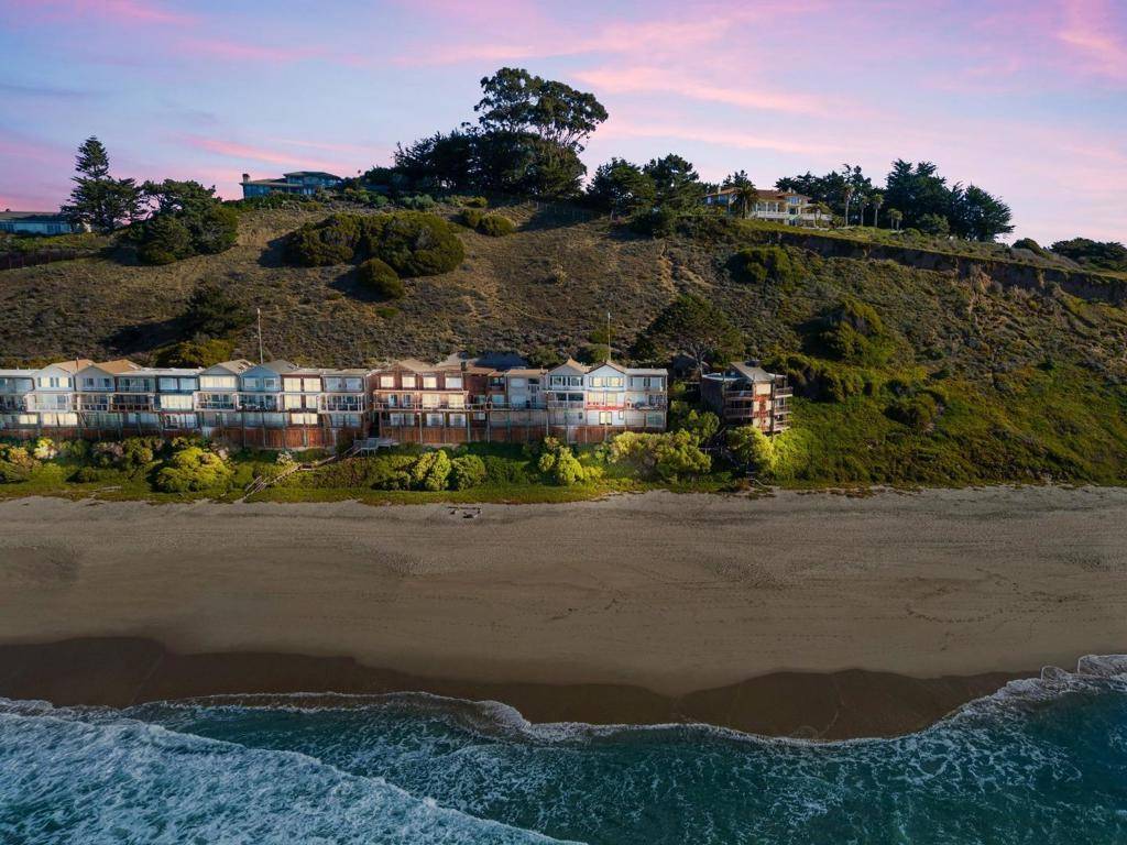 La Selva Beach, CA 95076,476 Oceanview DR