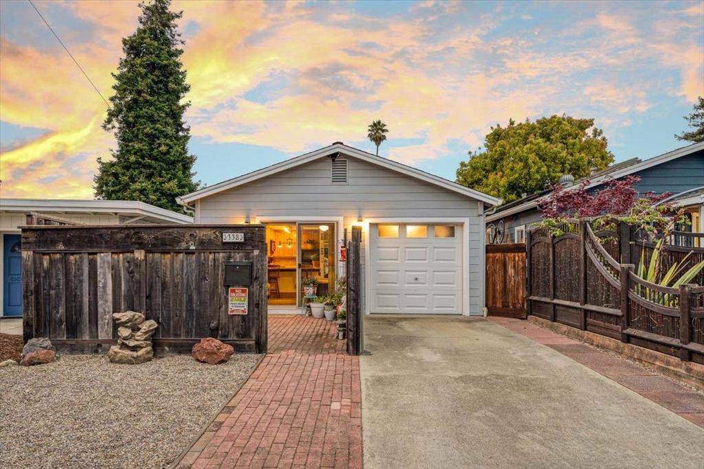 Santa Cruz, CA 95060,338 Dufour ST