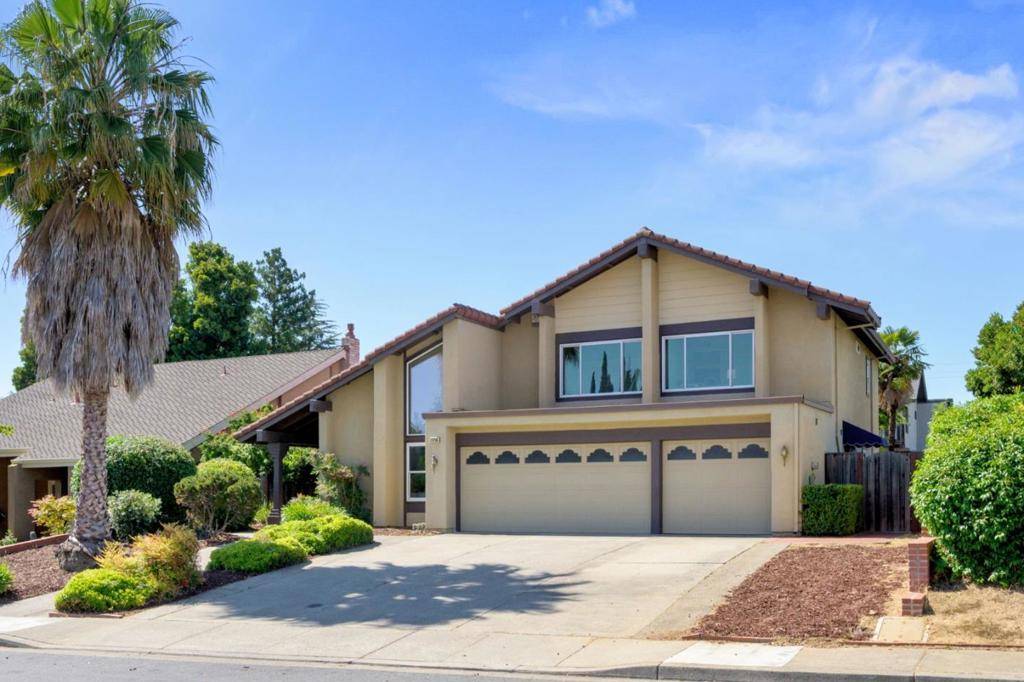 Cupertino, CA 95014,21756 Noonan CT