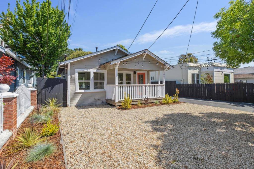 Redwood City, CA 94061,441 Vera AVE