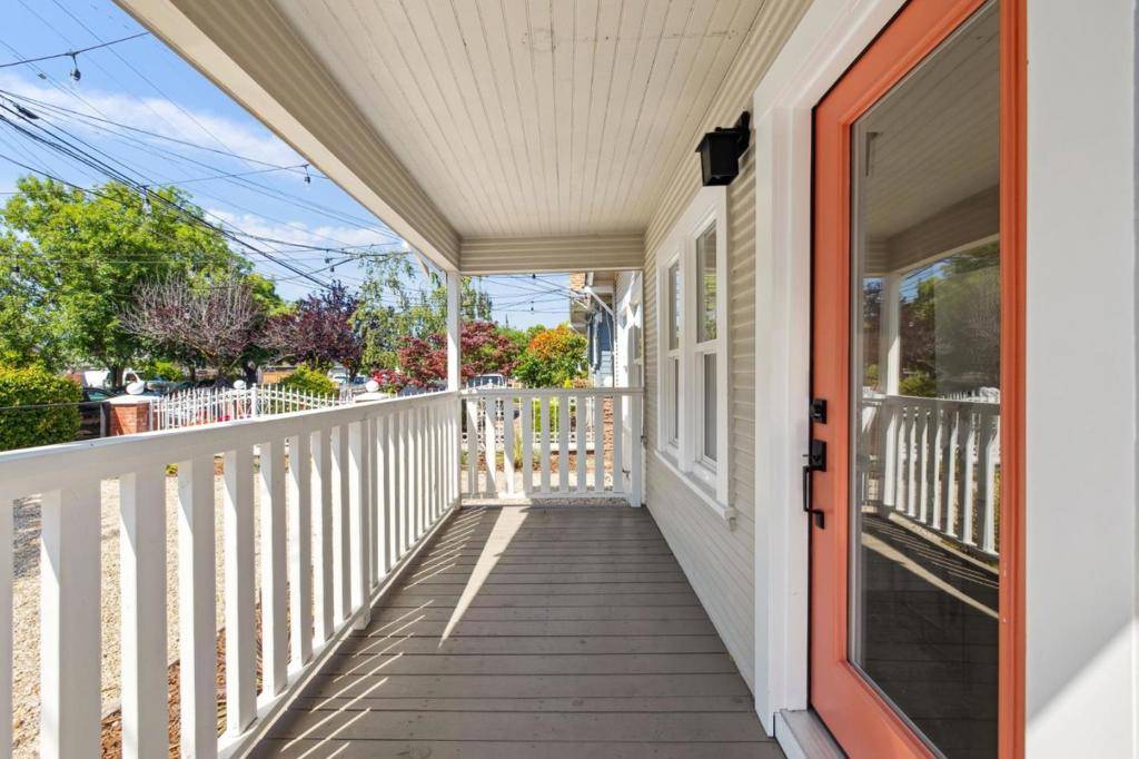 Redwood City, CA 94061,441 Vera AVE