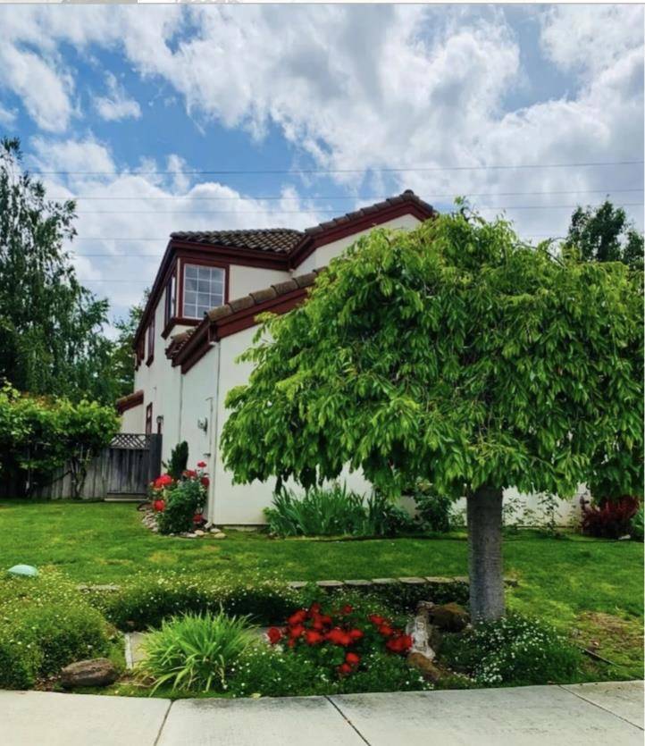 Morgan Hill, CA 95037,982 White Cloud DR