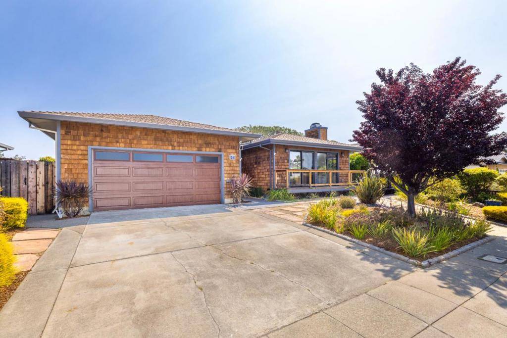 Redwood City, CA 94065,515 Lanyard DR