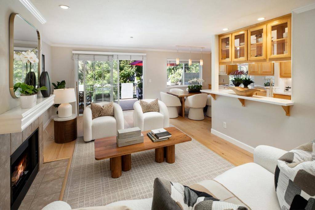 Menlo Park, CA 94025,20 Willow RD #5