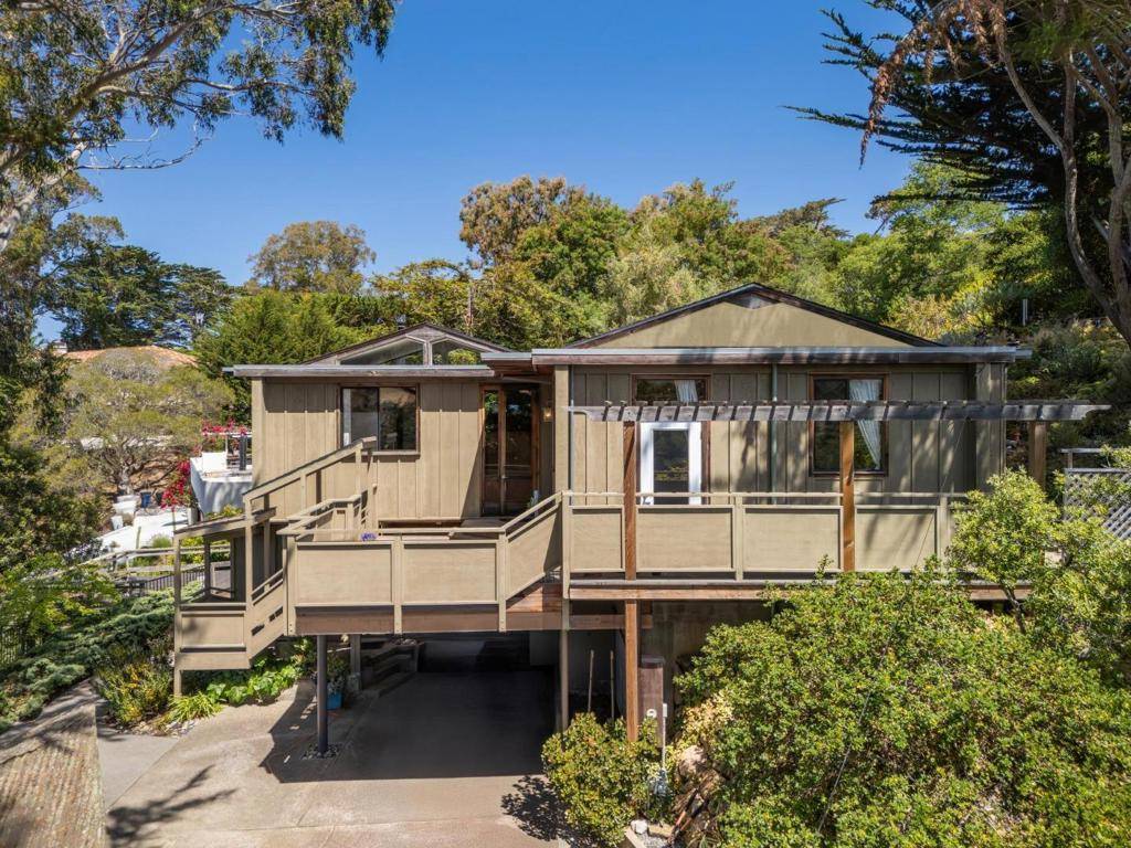 Carmel, CA 93923,3405 Rio RD