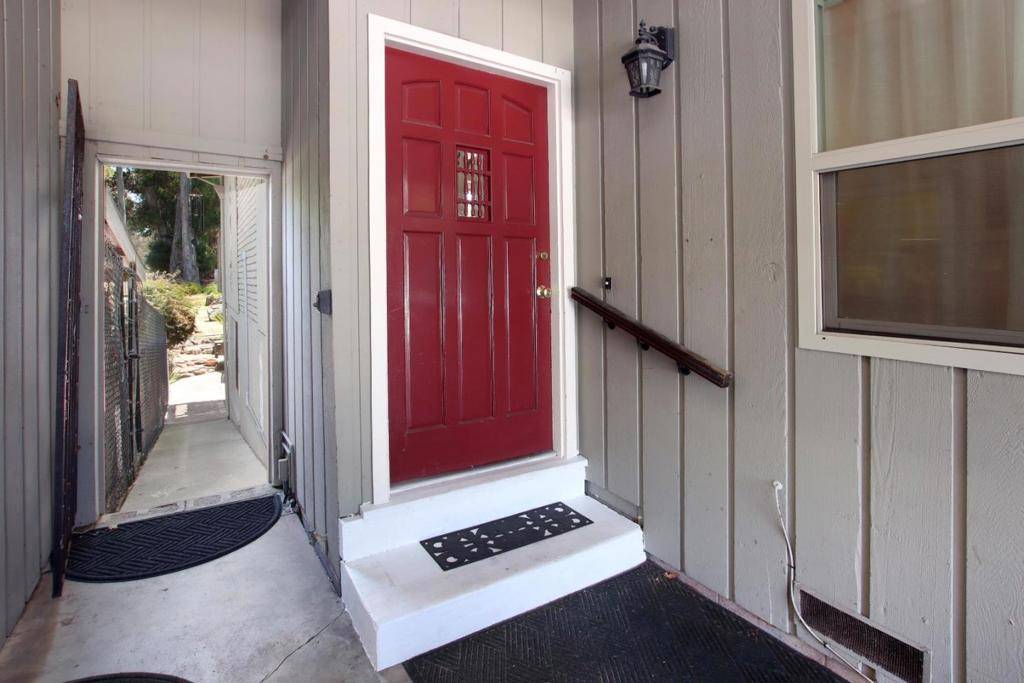 Aptos, CA 95003,620 Rio Del Mar BLVD