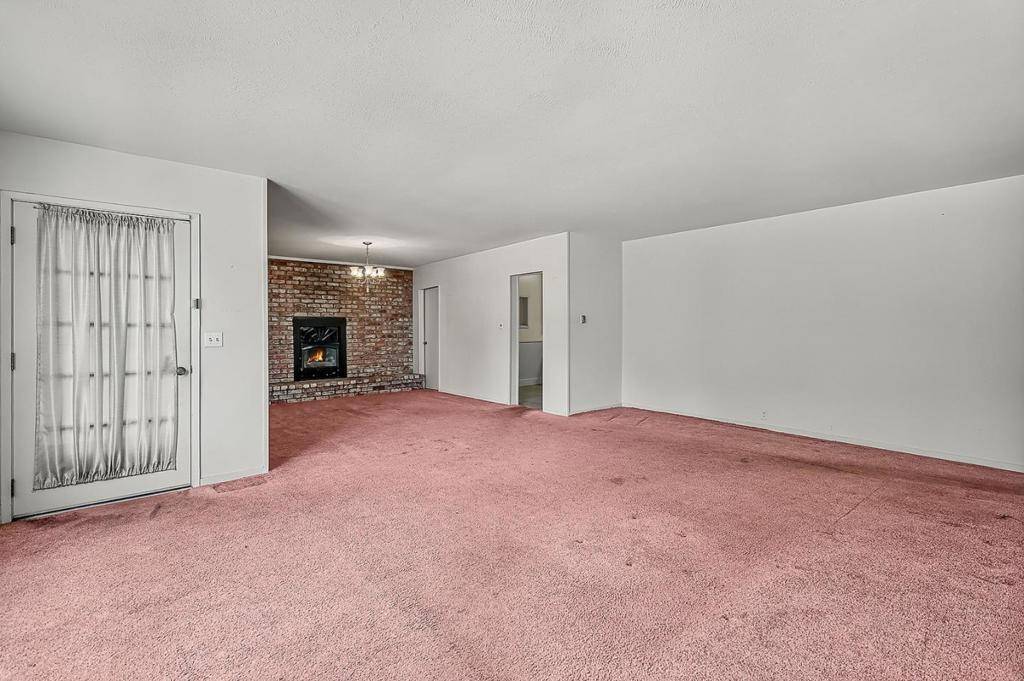 Los Gatos, CA 95030,310 Johnson AVE