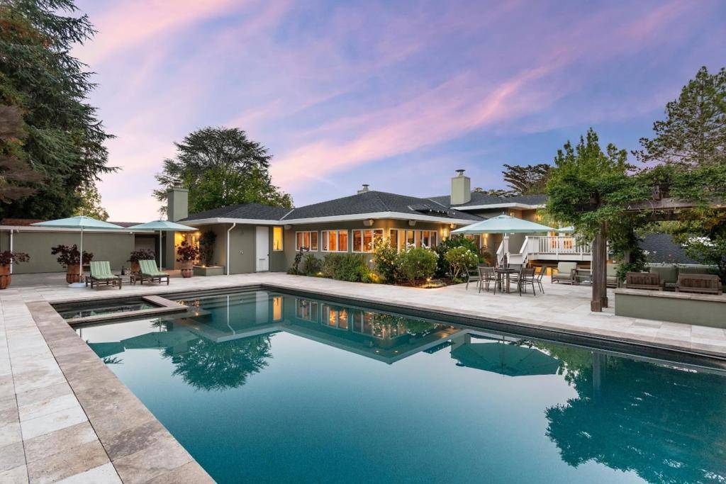 Hillsborough, CA 94010,10 Fawn CT