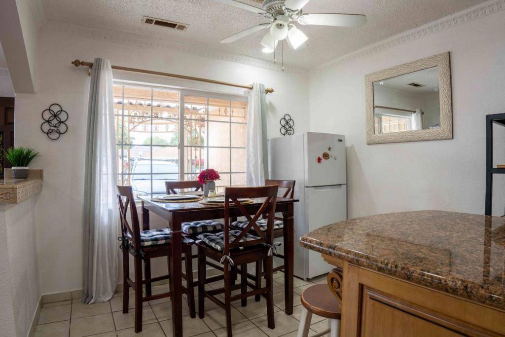 East Palo Alto, CA 94303,2232 Euclid AVE