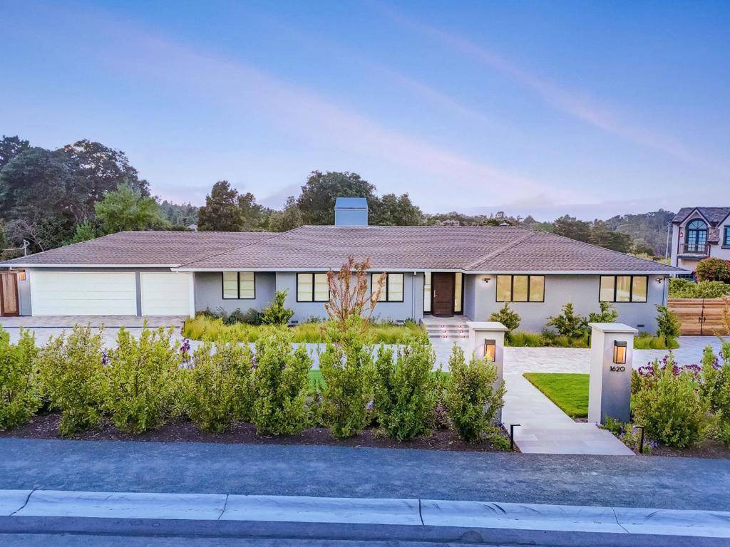 Hillsborough, CA 94010,1620 Marlborough RD