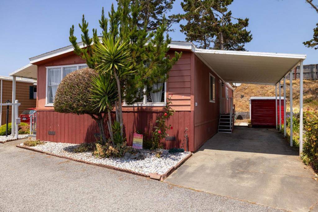 Half Moon Bay, CA 94019,120 Oceanview Ave
