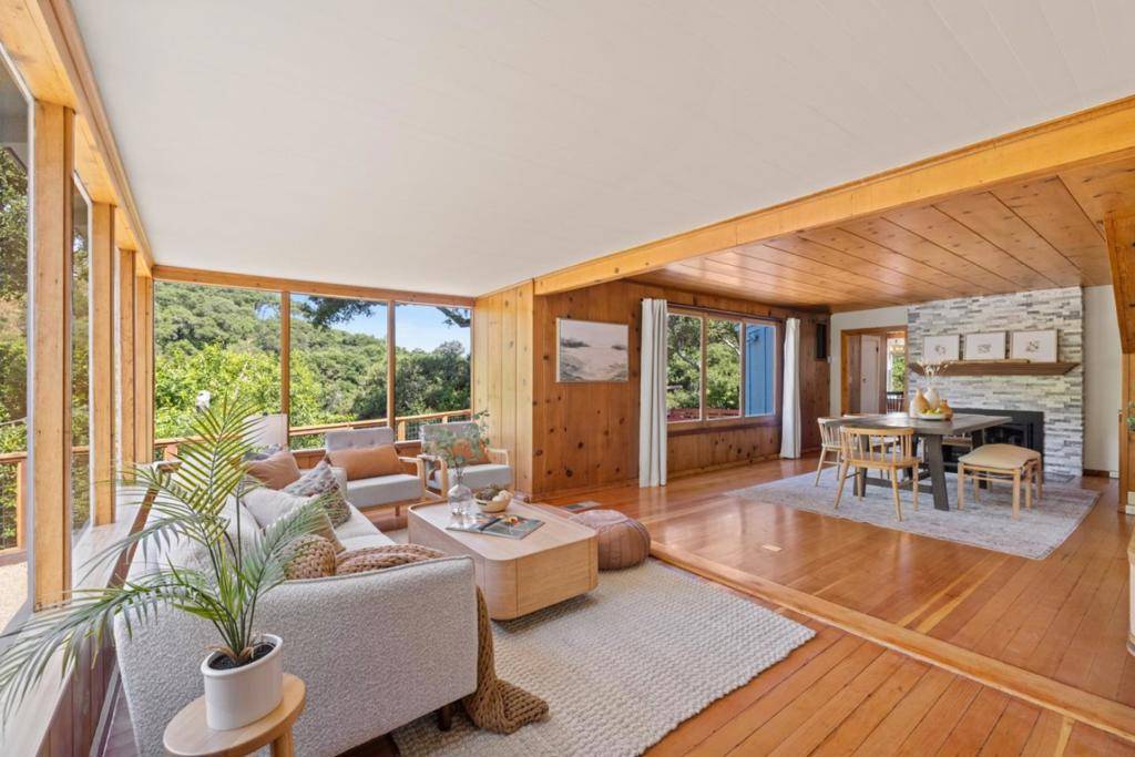 Carmel Valley, CA 93924,18 Upper CIR