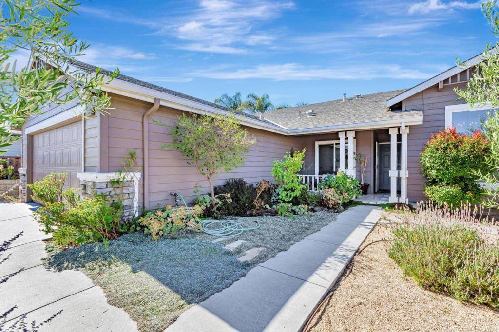 Hollister, CA 95023,1531 Brighton DR