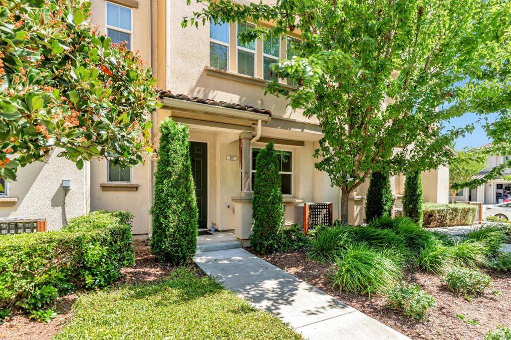 Morgan Hill, CA 95037,31 Dill LN